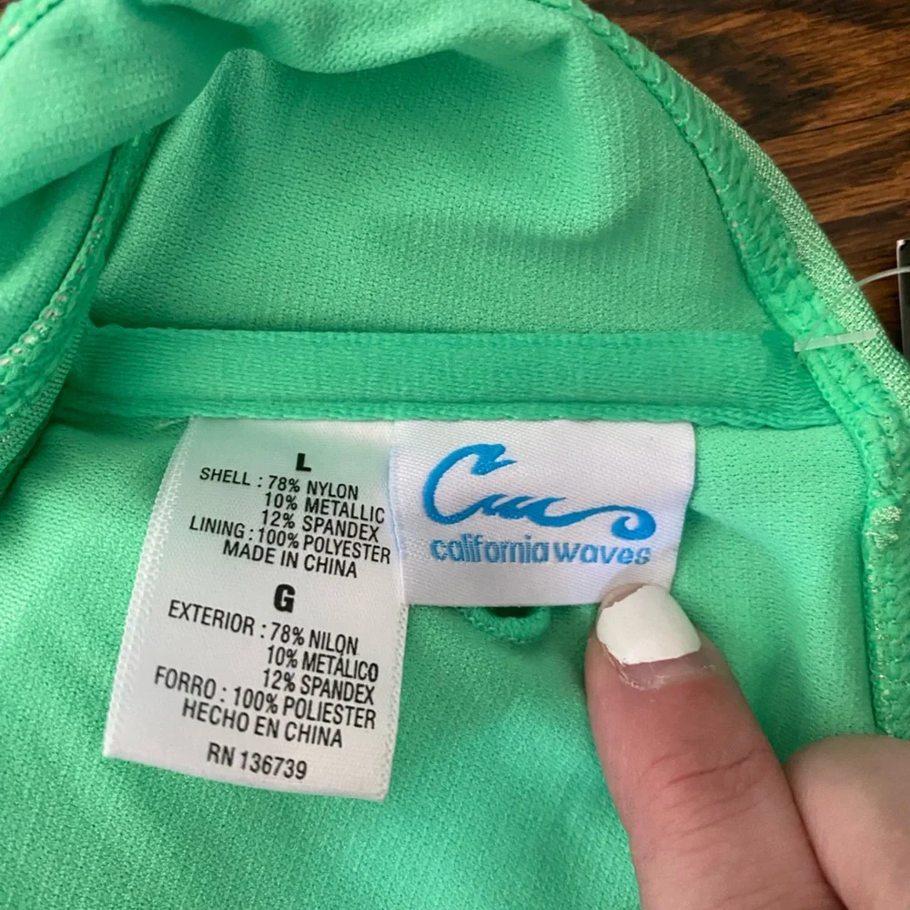 NWT California Waves Juniors'‎ Metallic Shine Bandeau Bikini Top Size Large Mint